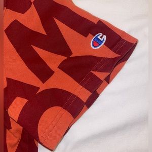 Men’s Champion T-Shirt. Size Large. Like new condition.